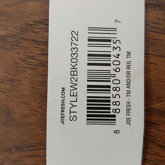 NWT Joe Fresh plaid button up - Picture 4 of 4